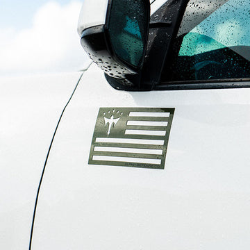 ALPHA FLAG MAGNET | GREEN